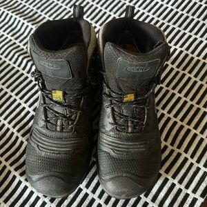 Keen waterproof boot